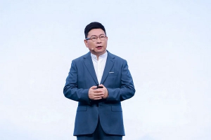 华为DriveONE全新中文品牌“华为智擎”正式发布，持续引领新能源汽车电动化升级